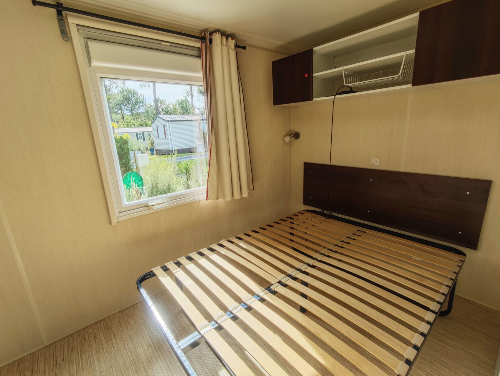 Euronatimmo - 6 Albizzias - chambre 1 Euronatimmo - 6 Albizzias - chambre 1